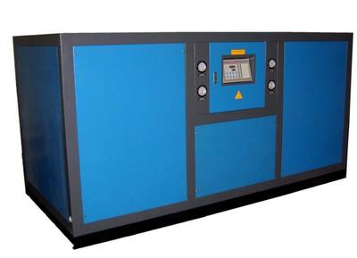 浙江興恒冷藏車公司 環(huán)保水冷冷水機的高效解決方案